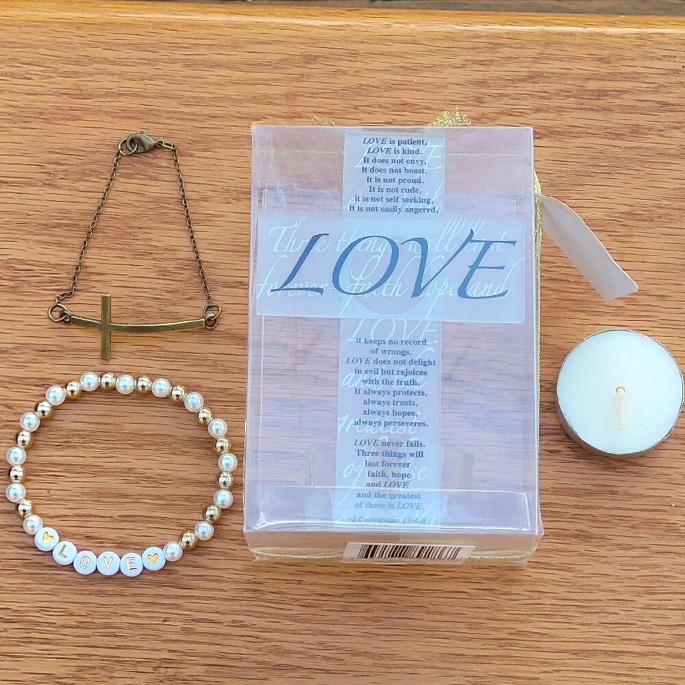 V'DAY GIFT BAG #1 - LOVE CROSS